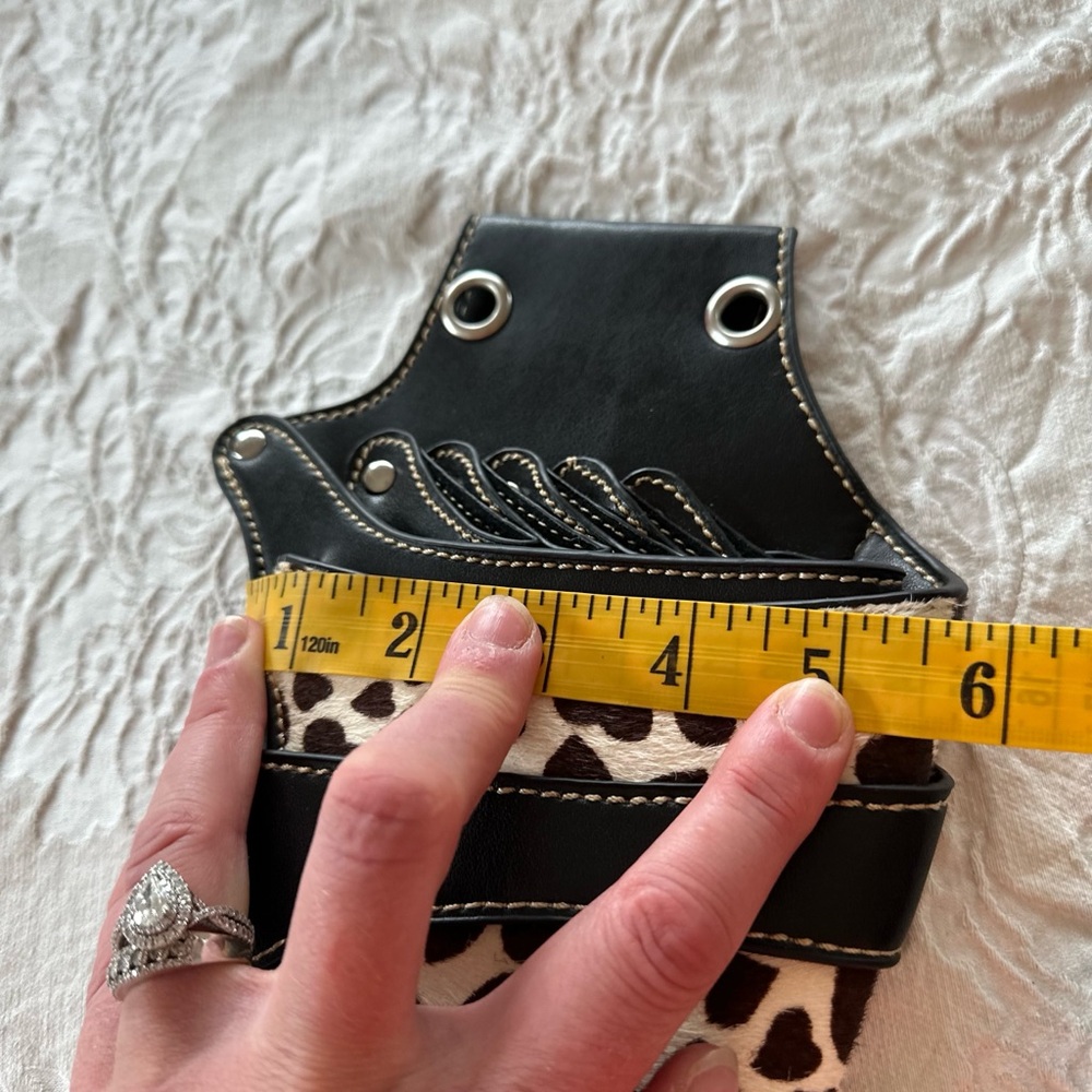 Hair Stylist Pouch - Stylish Black and Brown Heart (NEW WT) - Picture 12 of 14